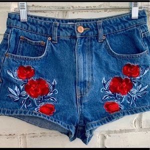 HM Loves Coachella Embroidered Jean Shorts